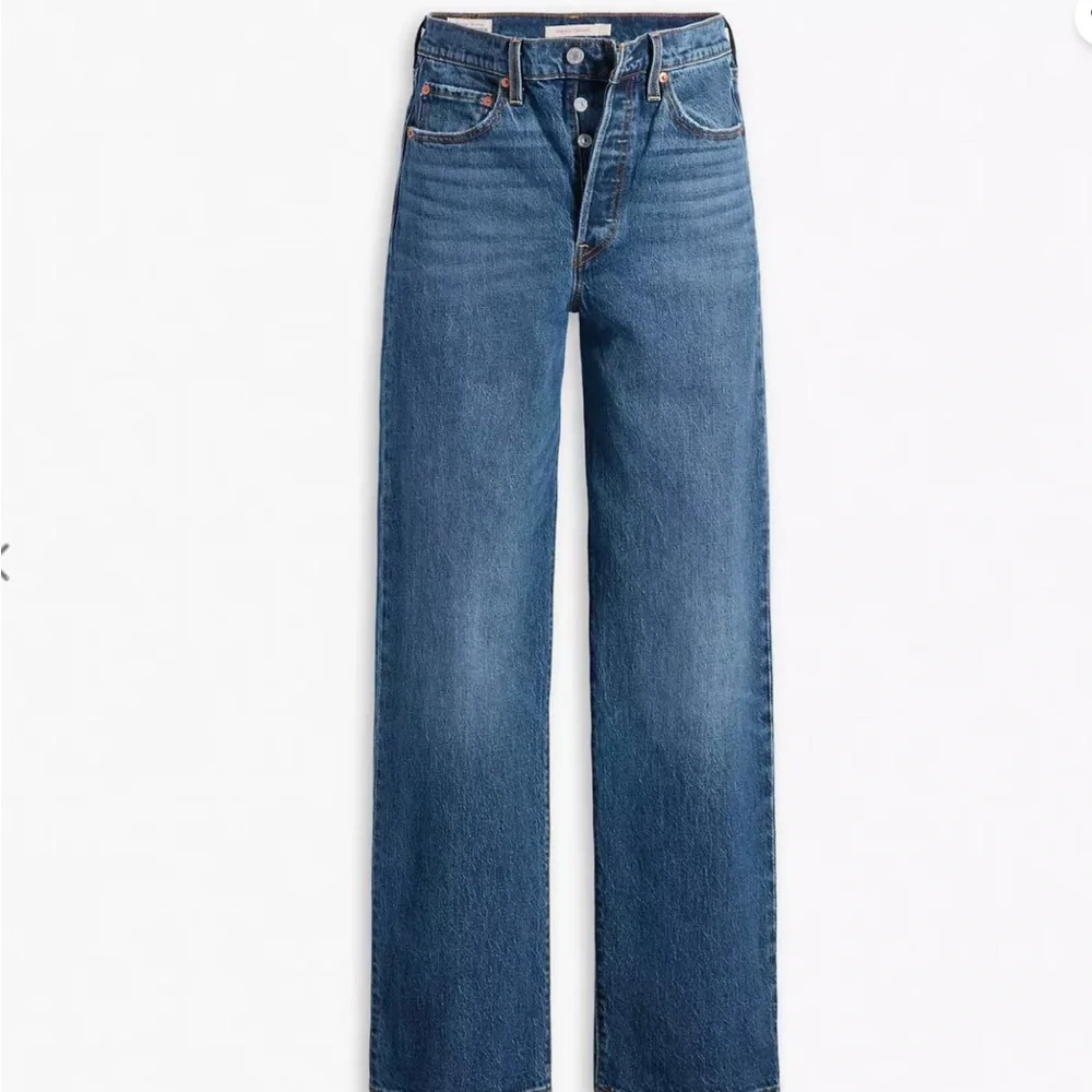 Levi's Ribcage Straight Blue Jeans - Picture 3 of 12